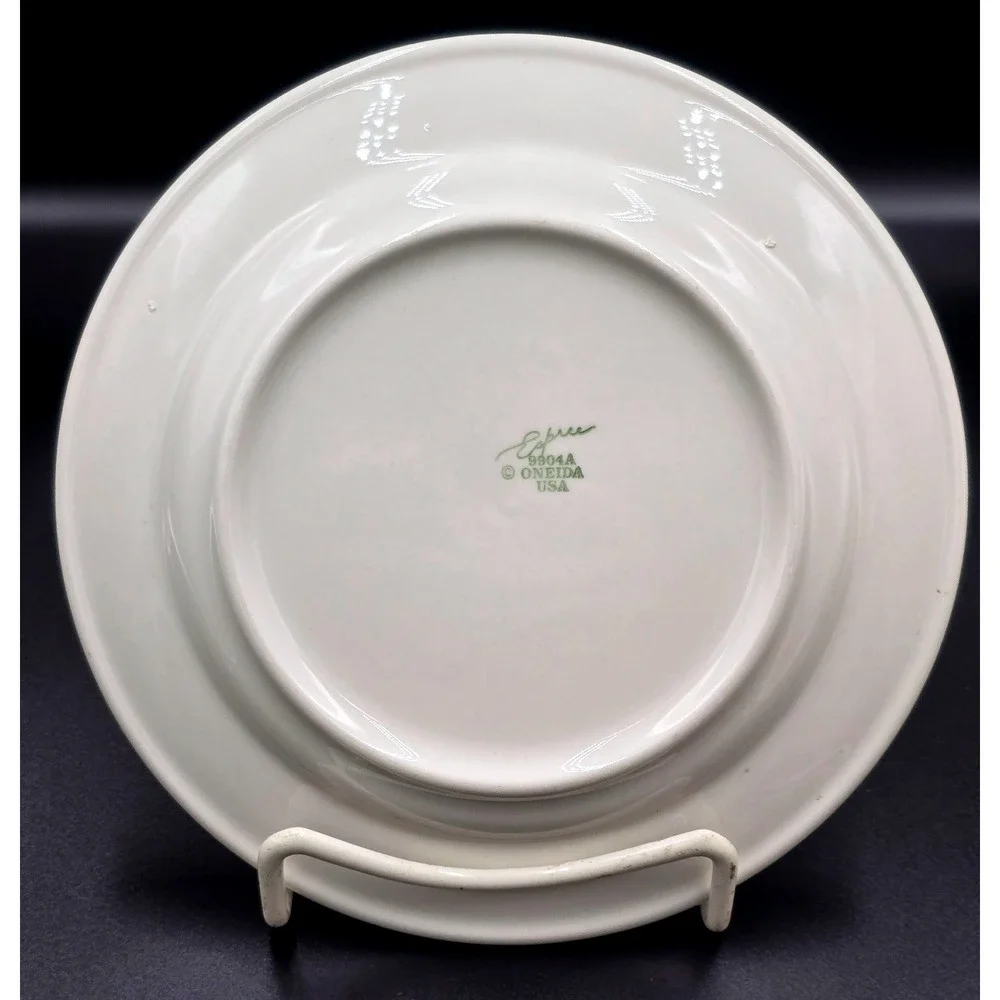Oneida Espree 9904A White Dinner Plate Elegant Swirl Rim‎ Vintage Hospitality
